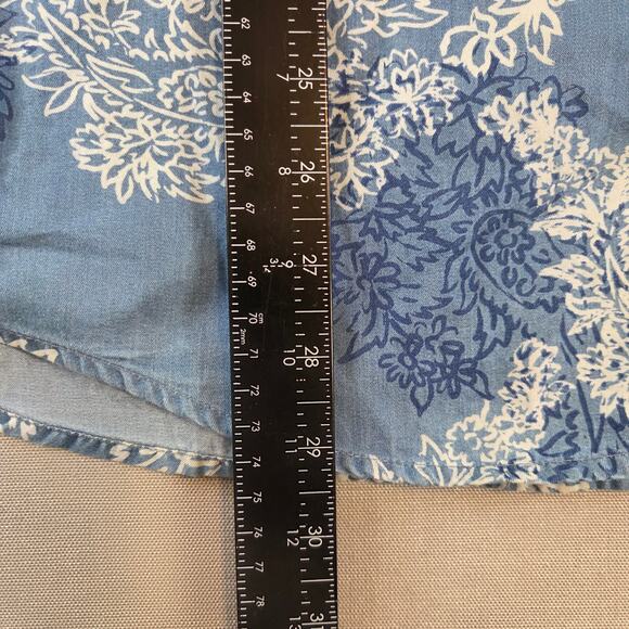 Houston White Floral Button Up Shirt L NWT Blue White Short Sleeve Casual - Picture 8 of 10